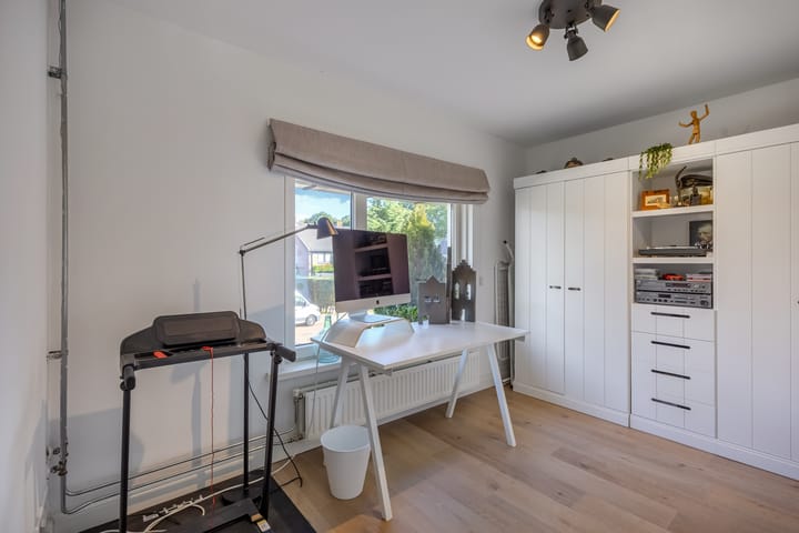 Tussenwoning te koop: Oude Renbaan 9, Blaricum