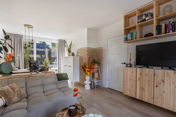 Tussenwoning te koop: Oude Renbaan 9, Blaricum