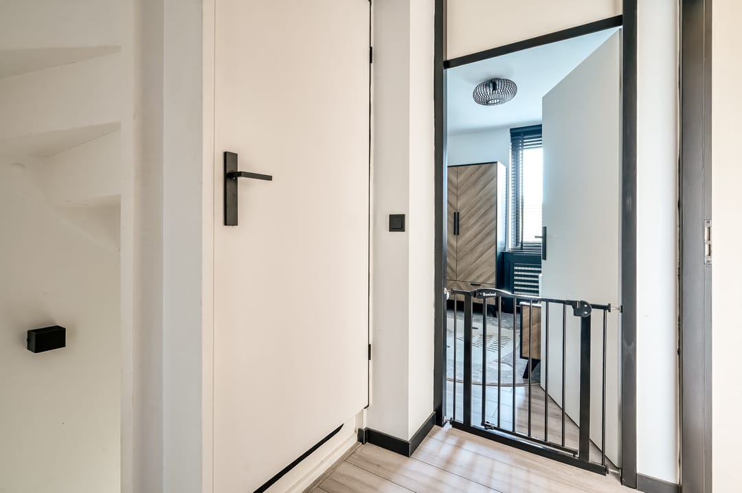 Photo 31 of Rhônestraat 223