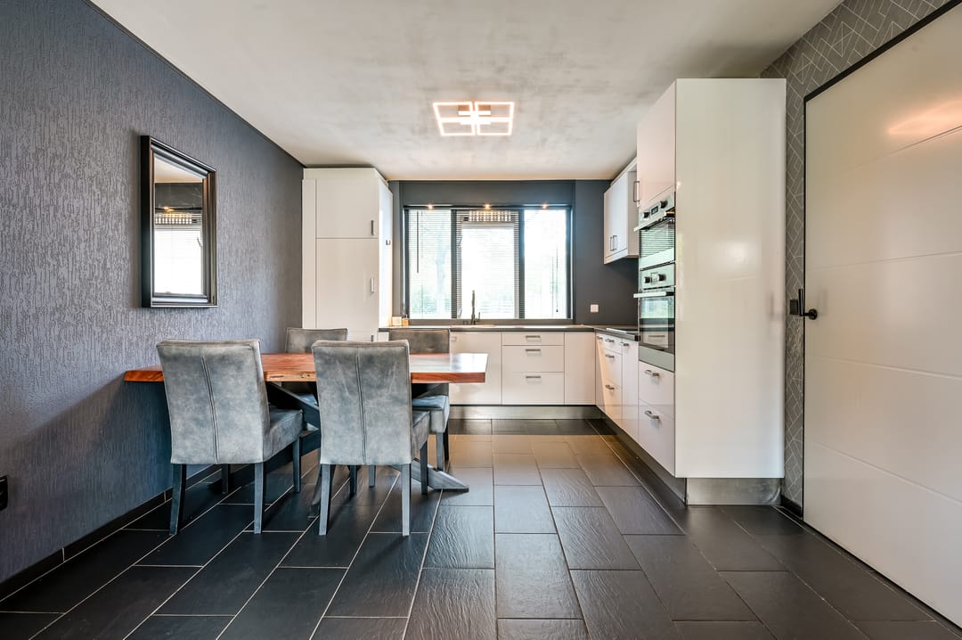 Photo 11 of Rhônestraat 223