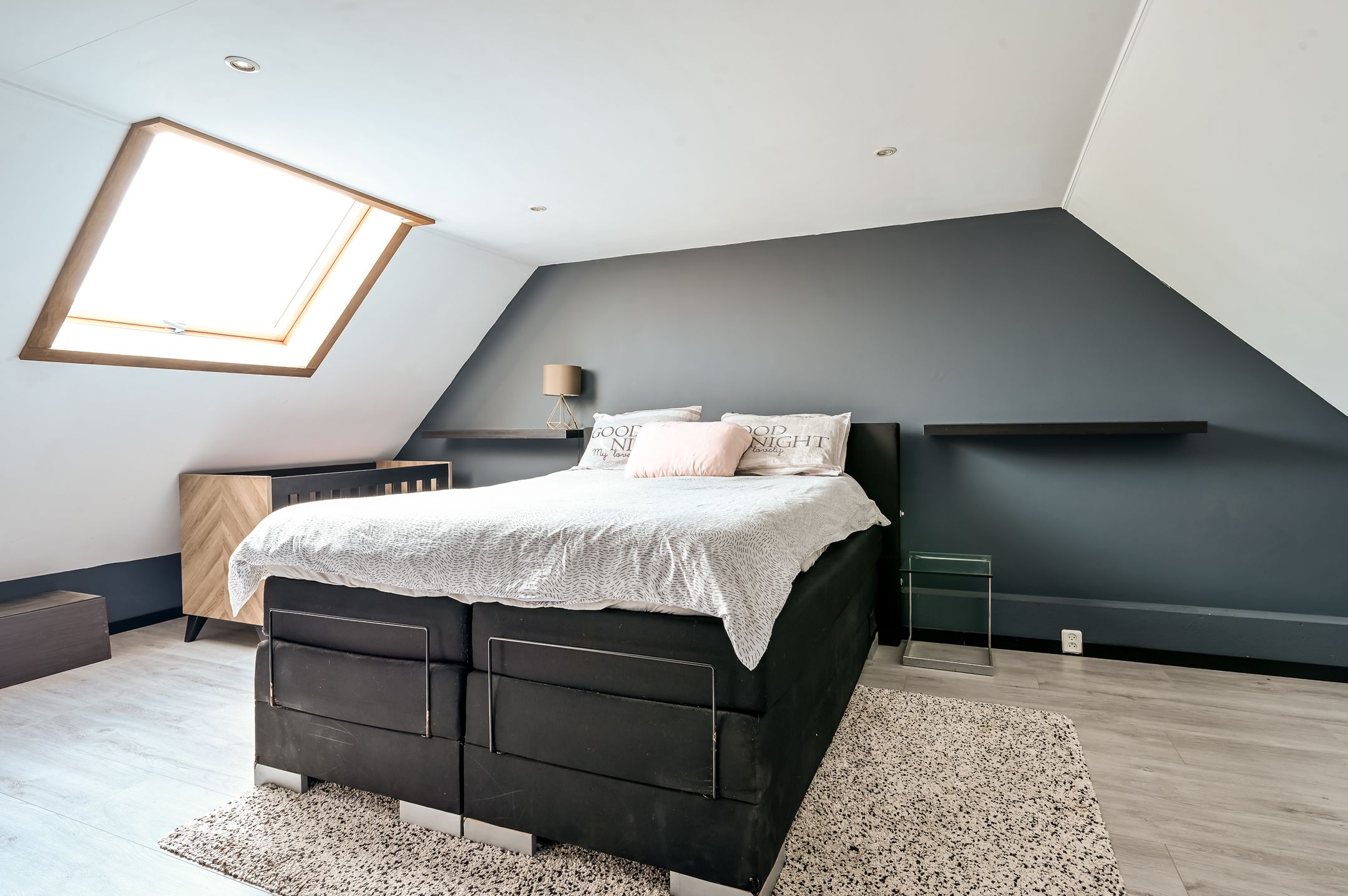 Photo 36 of Rhônestraat 223