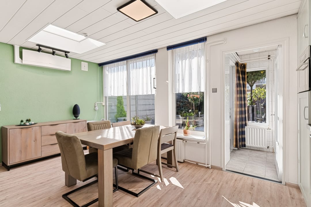 Photo 17 of Oerlesestraat 212