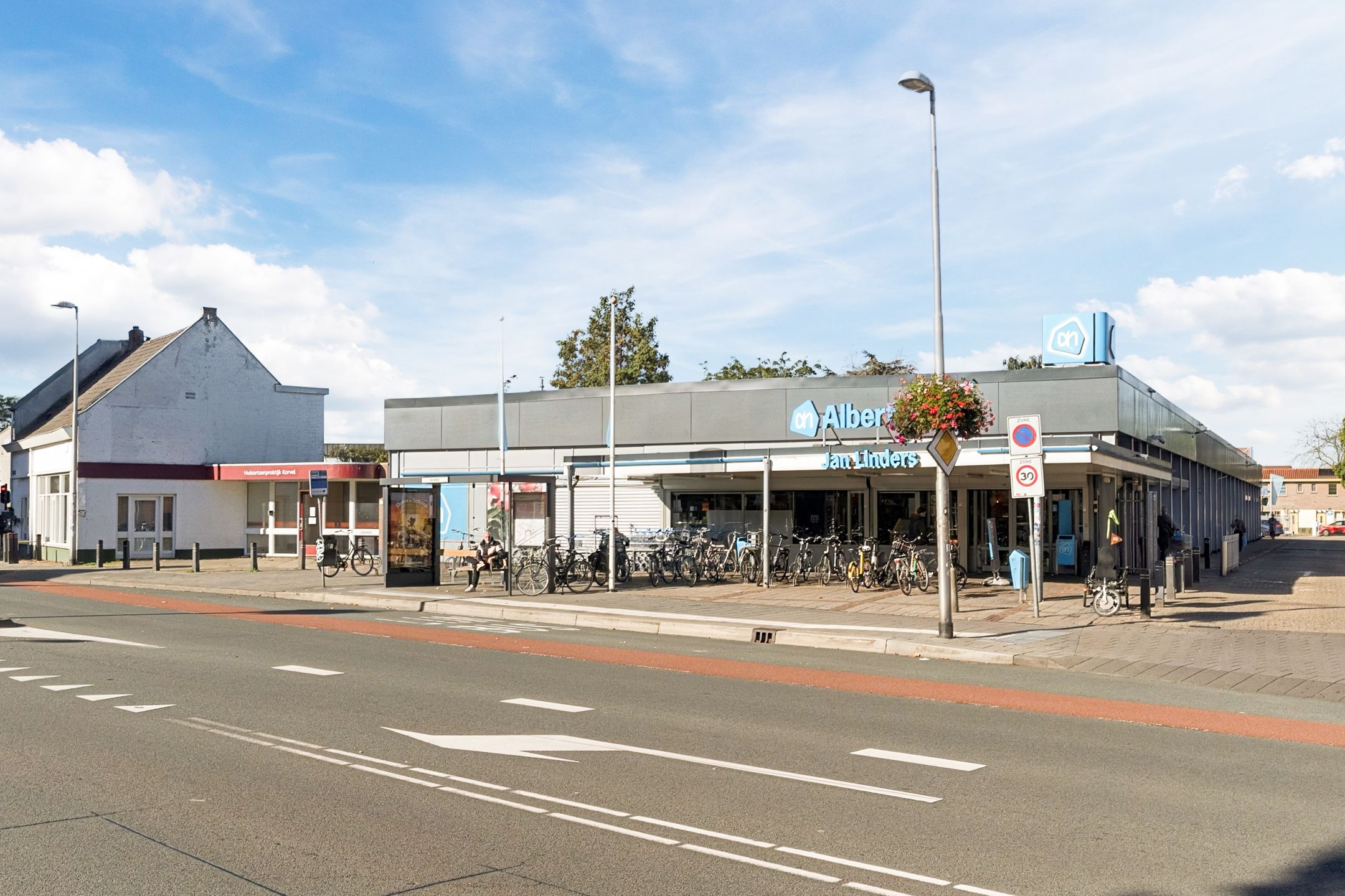 Photo 48 of Oerlesestraat 212