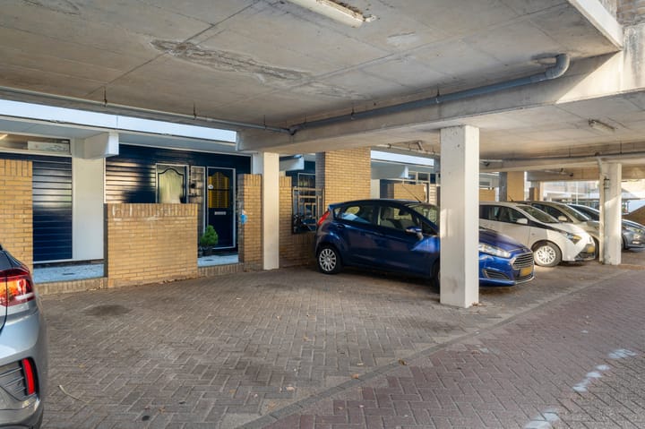 Appartement te koop: Mahlerrode 25, Zoetermeer
