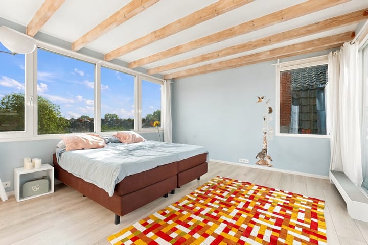 Hoekwoning te koop: Haarlemmerweg 57A, Leiden