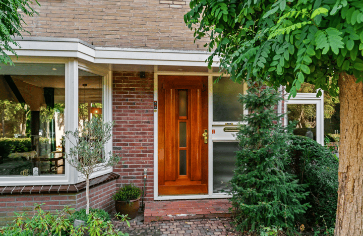 Tussenwoning te koop: Bernard Zweerslaan 5, Baarn