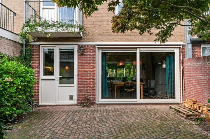Tussenwoning te koop: Bernard Zweerslaan 5, Baarn