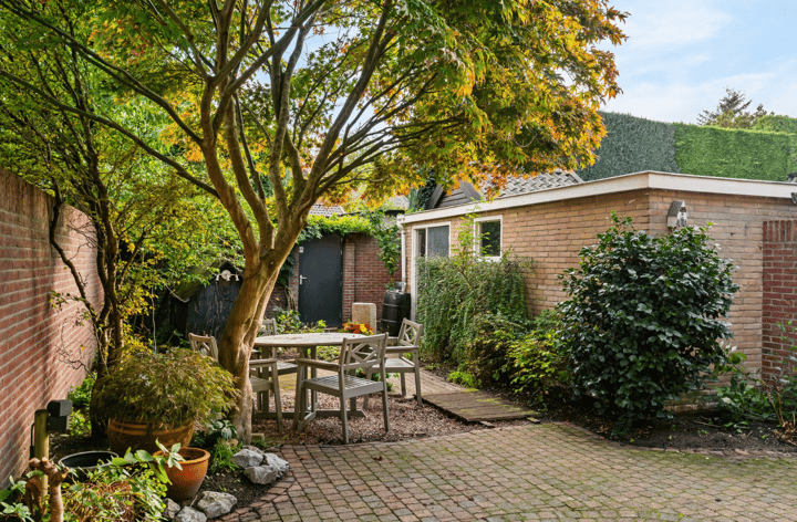 Tussenwoning te koop: Bernard Zweerslaan 5, Baarn
