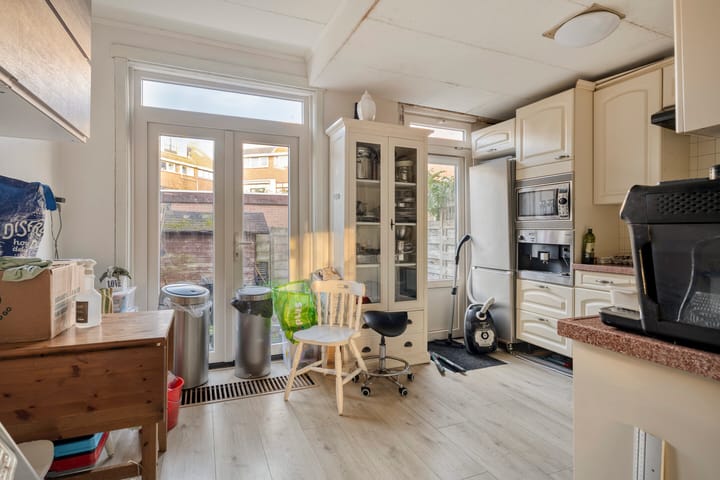 Tussenwoning te koop: Archipellaan 17, Delft