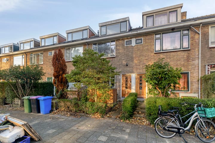 Tussenwoning te koop: Archipellaan 17, Delft