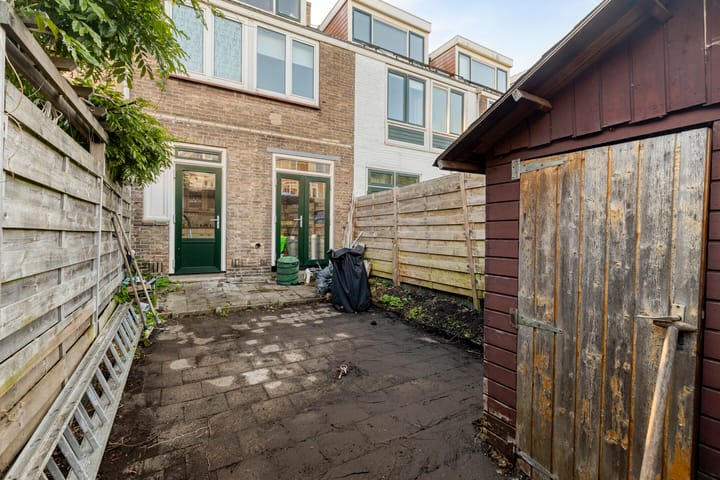Tussenwoning te koop: Archipellaan 17, Delft