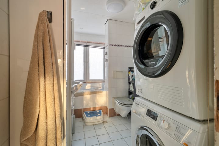 Tussenwoning te koop: Archipellaan 17, Delft