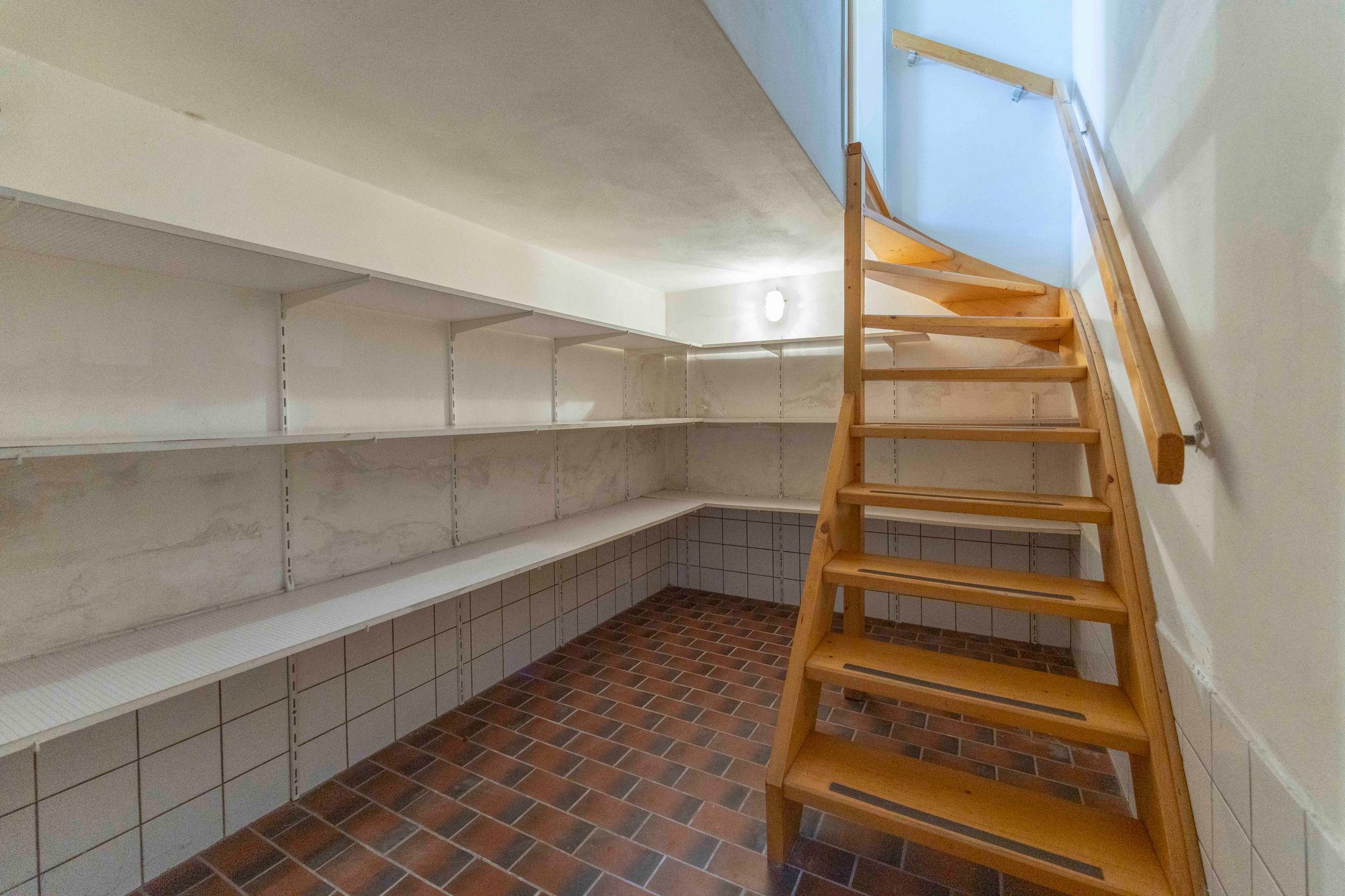 Photo 12 of Torenstraat 15