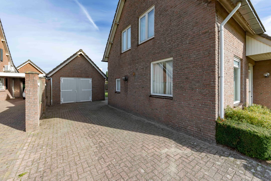 Photo 43 of Torenstraat 15