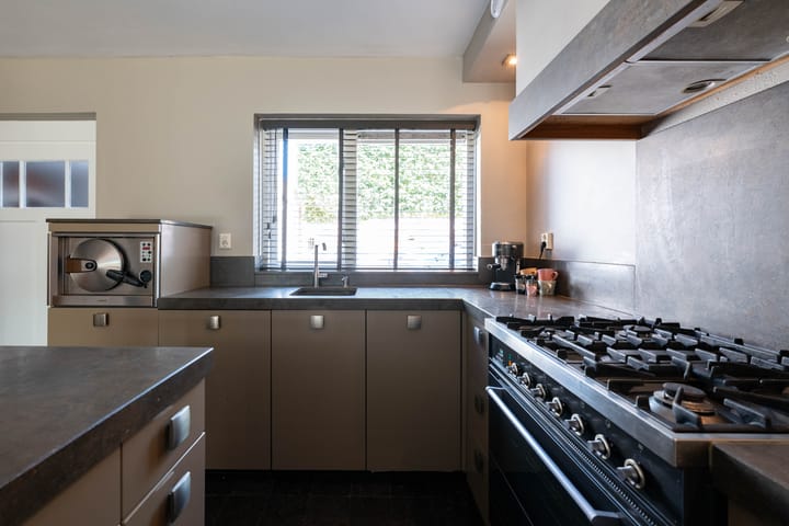 Tussenwoning te koop: Repel 48, Hellevoetsluis