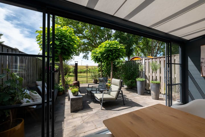 Tussenwoning te koop: Repel 48, Hellevoetsluis