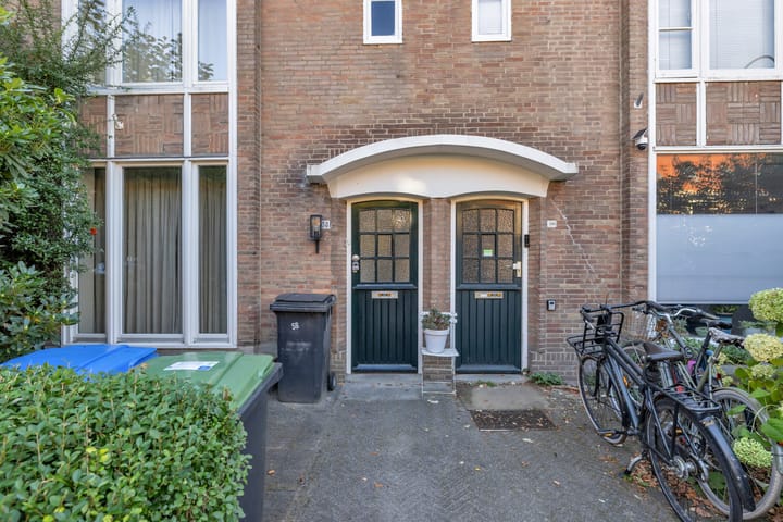 Photo 4 of Petrus Dondersstraat 58