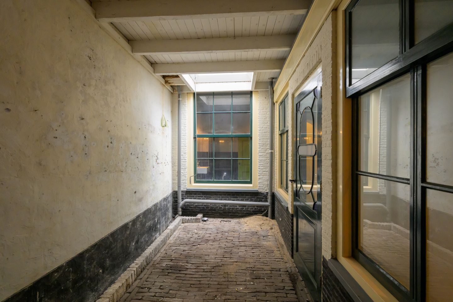 Photo 20 of Noordeinde 35