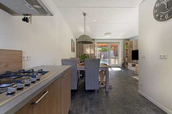 Tussenwoning te koop: Merensteinplein 23, Beek En Donk