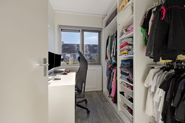 Tussenwoning te koop: Merensteinplein 23, Beek En Donk