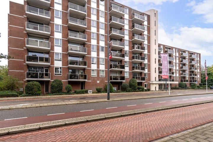 Appartement te koop: Mariabad 7, Heerlen
