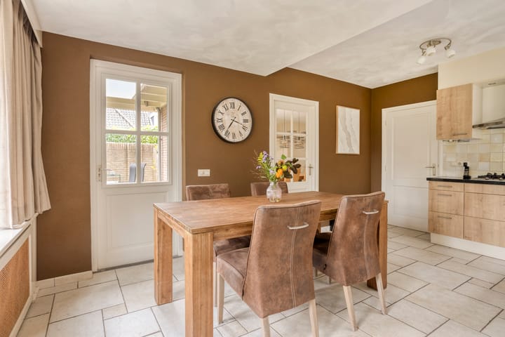 Vrijstaande woning te koop: Koningstraat 7, Haaren