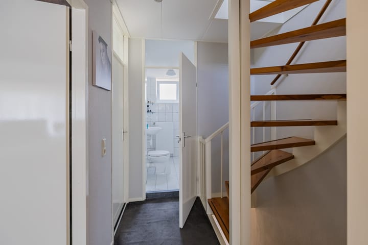 Tussenwoning te koop: Krepelstraat 3, Zoeterwoude