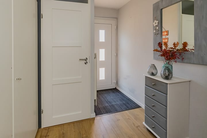Tussenwoning te koop: Krepelstraat 3, Zoeterwoude