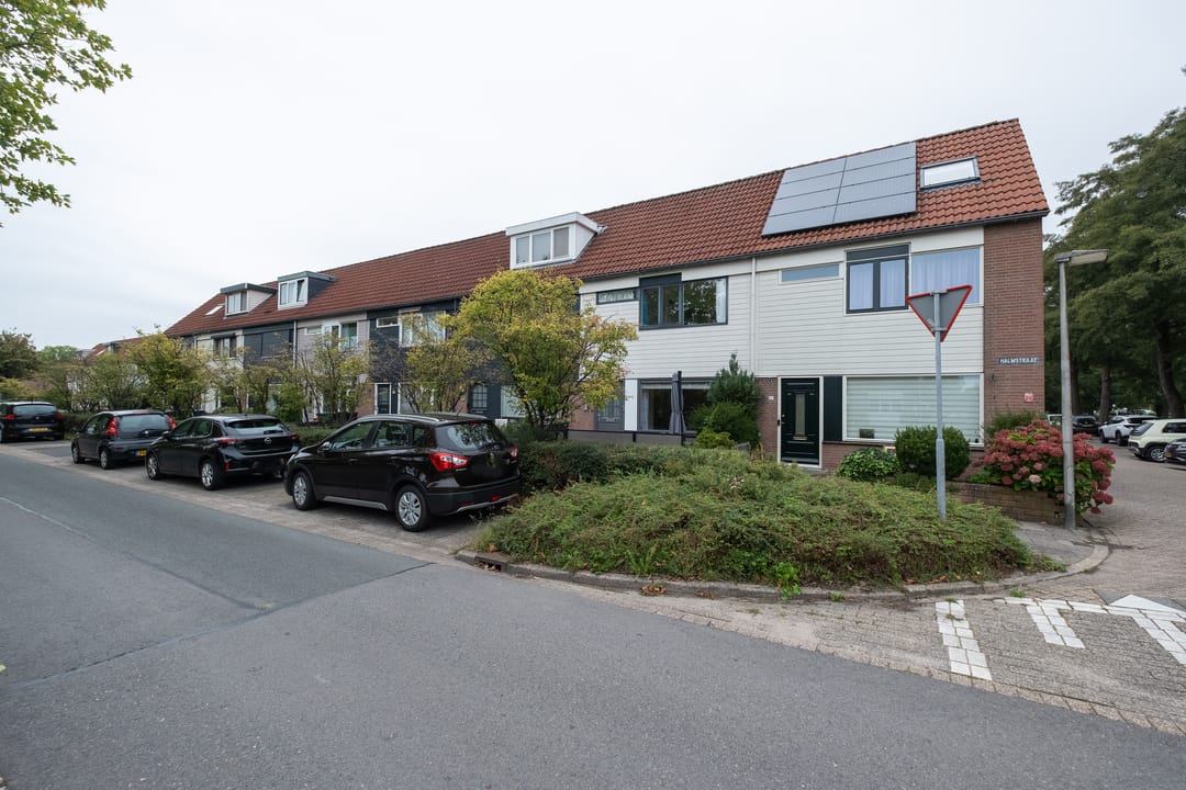 Photo 17 of Halmstraat 85