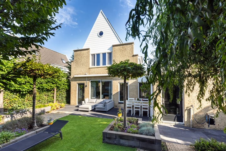 Photo 4 of Coolenstraat 4