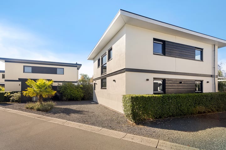 Vrijstaande woning te koop: Hulckesteijn 3-093, Nijkerk