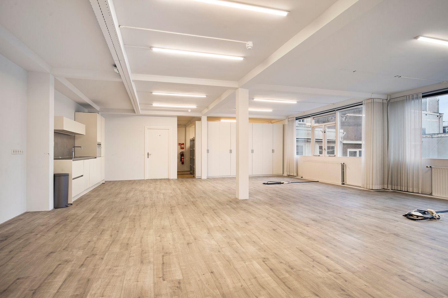 Bekijk foto 3 van Drieharingstraat 6-8