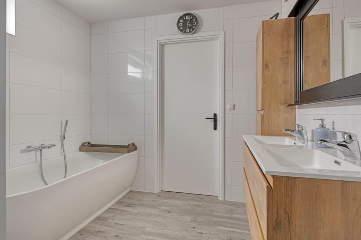 Vrijstaande woning te koop: Baarleseweg 16, Alphen (Nb)
