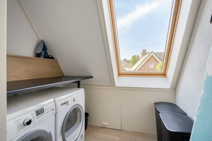 Tussenwoning te koop: Klaproos 6, Alphen (Nb)