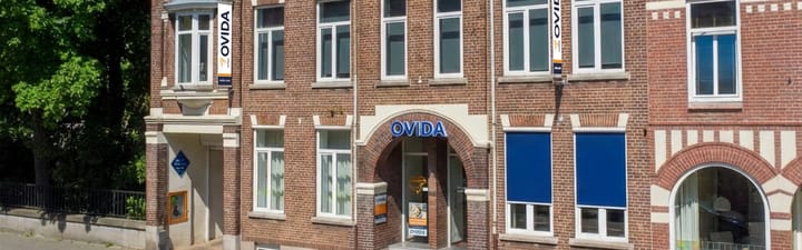 office-banner