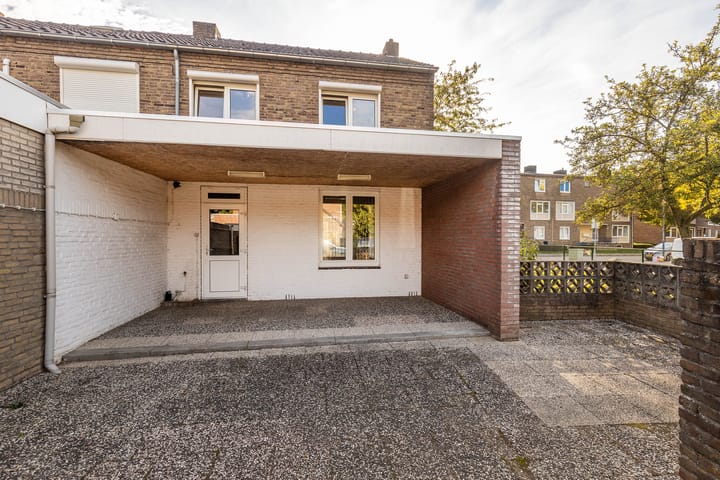 Hoekwoning te koop: Vrangendael 128, Sittard