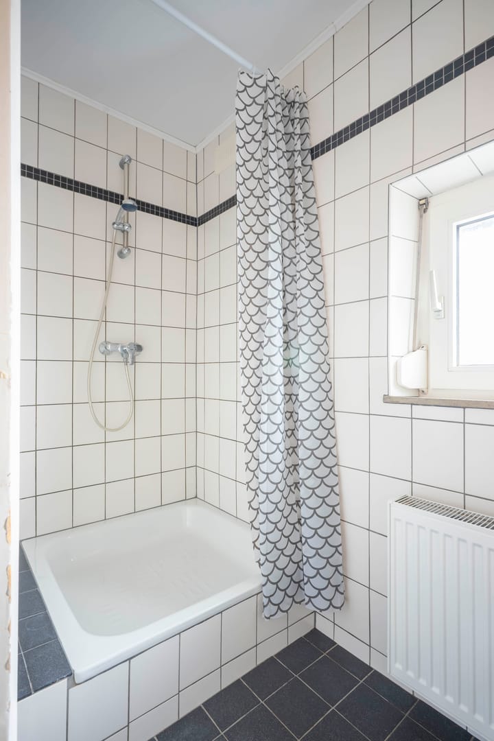 Hoekwoning te koop: Burgemeester Loysonstraat 7, Landgraaf