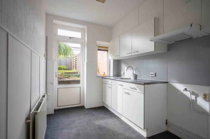 Hoekwoning te koop: Burgemeester Loysonstraat 7, Landgraaf