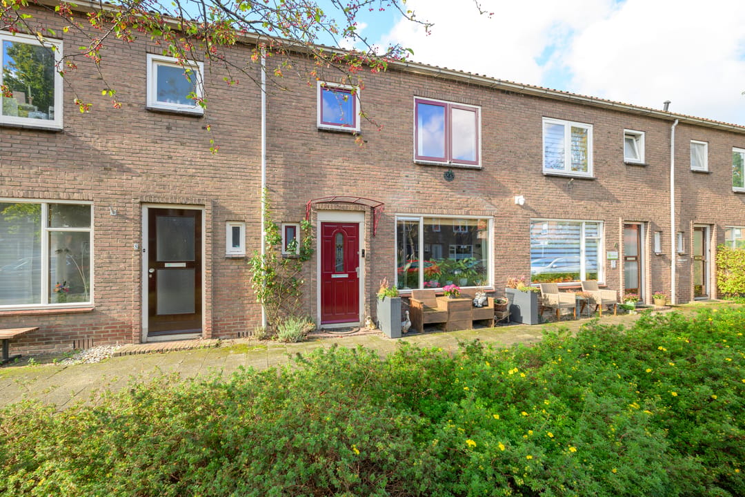 Photo 7 of Beatrixstraat 6