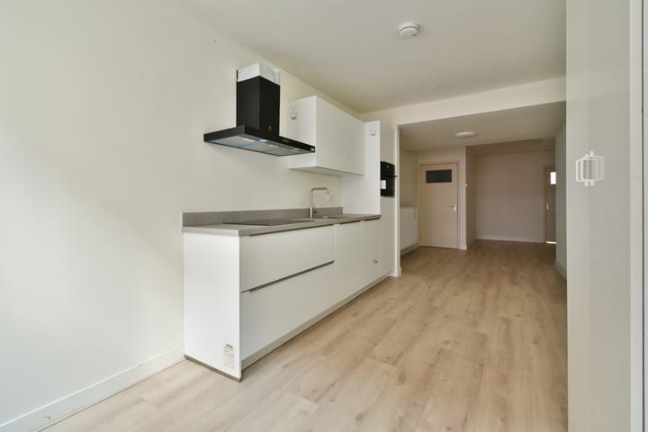 Photo 4 of Doelensteeg 13-A