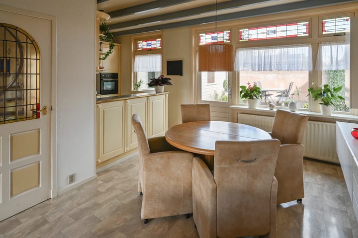 Tussenwoning te koop: Mijdrechtse Zuwe 50, Amstelhoek