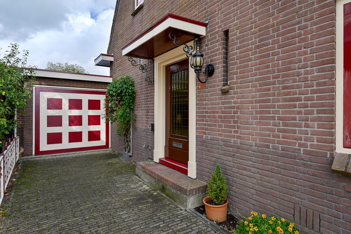 Tussenwoning te koop: Mijdrechtse Zuwe 50, Amstelhoek