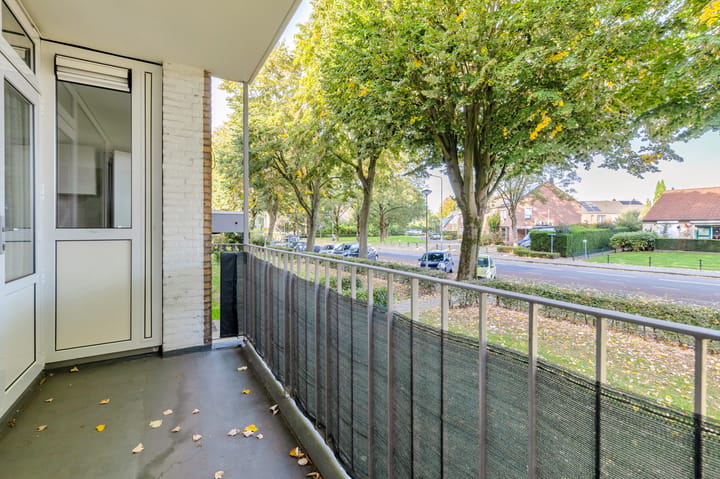 Appartement te koop: Henri Hermanslaan 162, Geleen