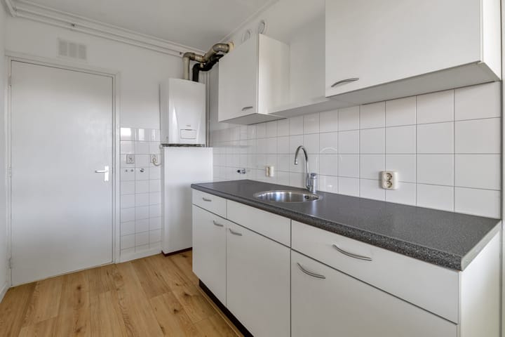 Appartement te koop: Henri Hermanslaan 162, Geleen