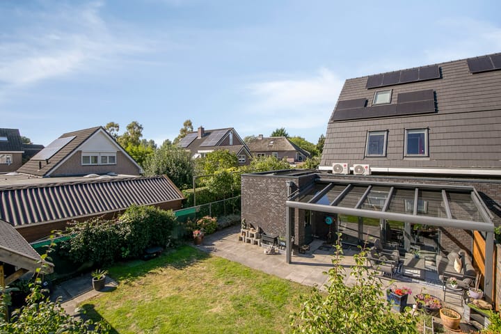 Photo 2 of Heukelenseweg 16-F