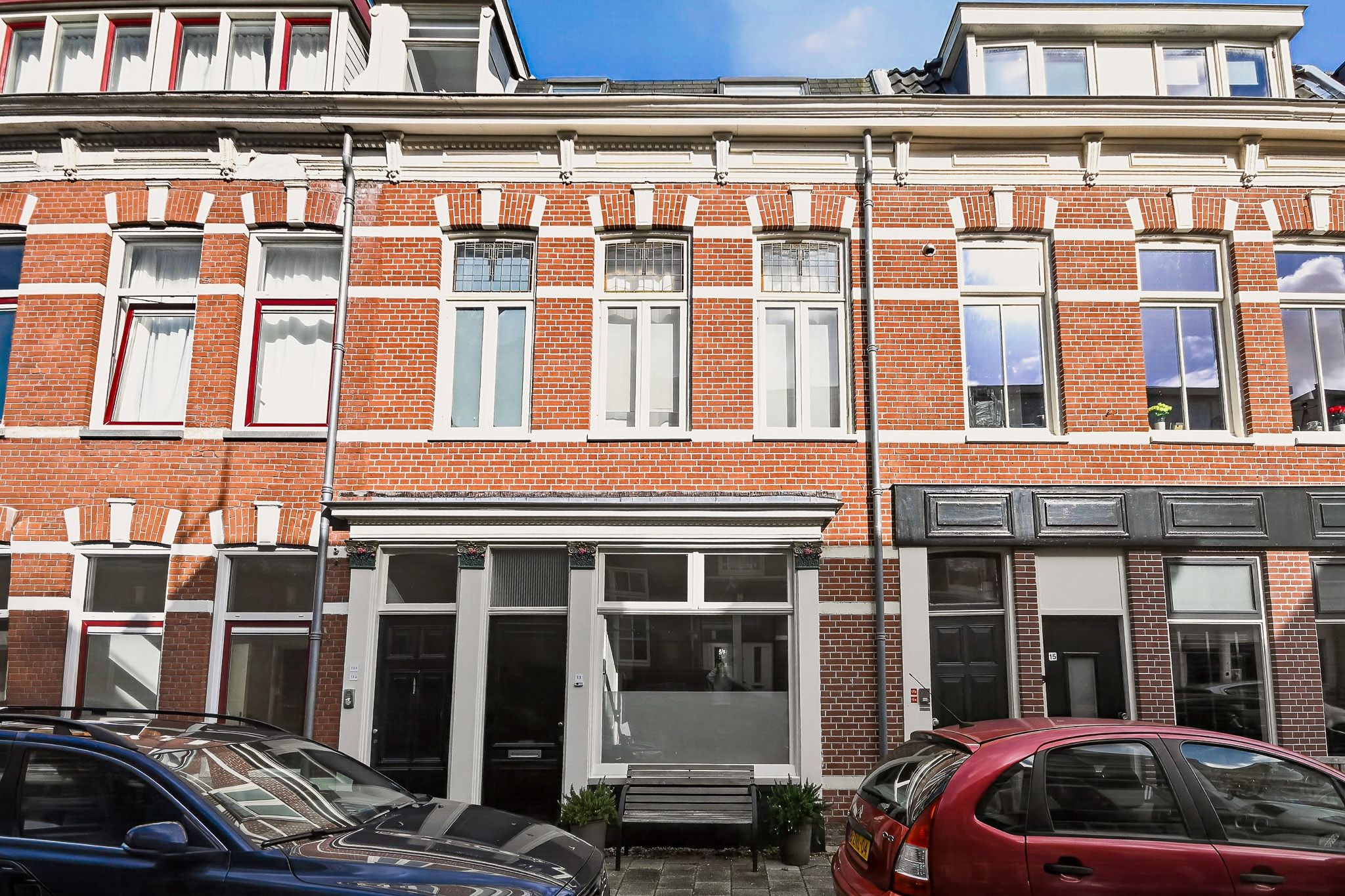 Photo 30 of Barendsestraat 13
