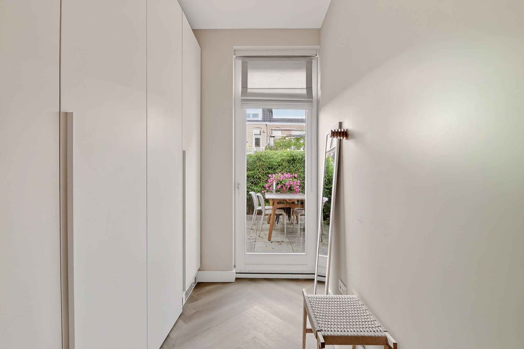 Photo 12 of Barendsestraat 13