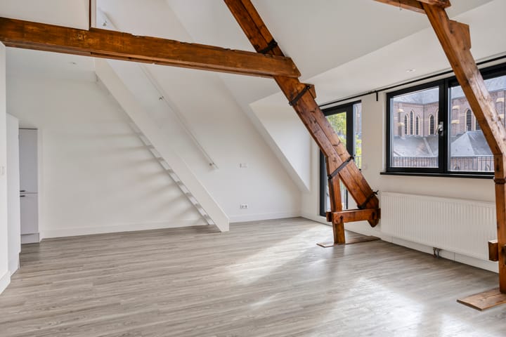 Photo 3 of Hoofdstraat 38-B