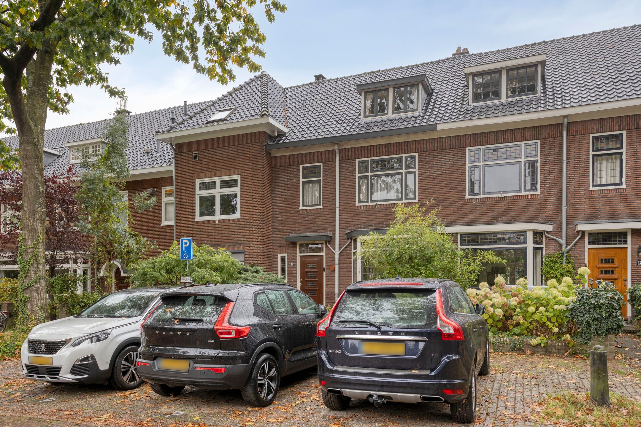 Photo 39 of Mesdagstraat 11