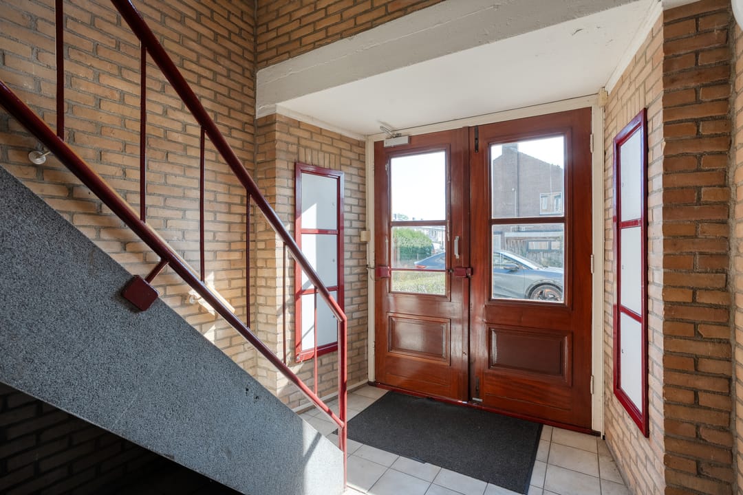 Photo 8 of Diekmanstraat 1-2